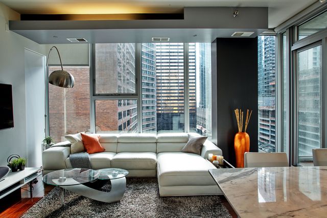 550 N St Clair Street 1204, Chicago, IL 60611