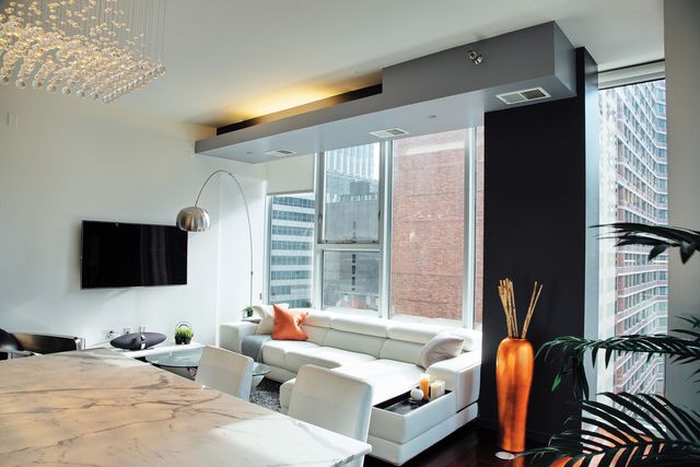 550 N St Clair Street 1204, Chicago, IL 60611