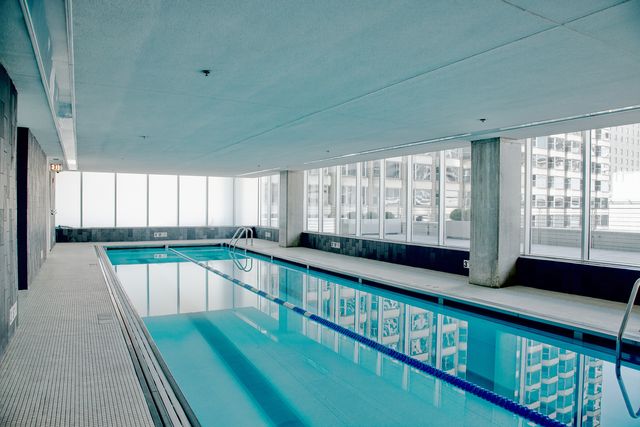 550 N St Clair Street 1204, Chicago, IL 60611