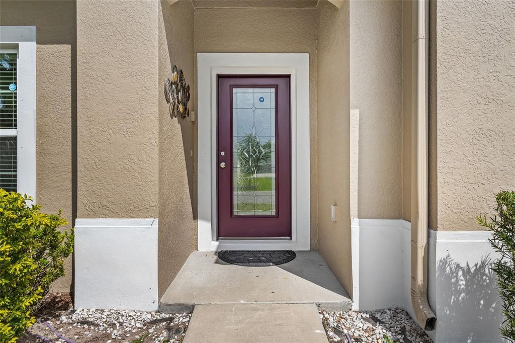 Image 4 of property listing at 12315 SAWGRASS PRAIRIE LOOP, Orlando, FL 32824