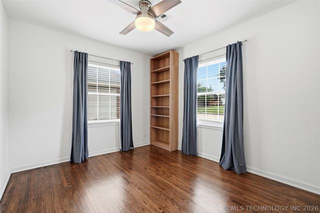 4513 E 8th Street, Tulsa, OK 74112