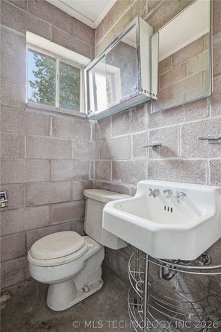 4513 E 8th Street, Tulsa, OK 74112