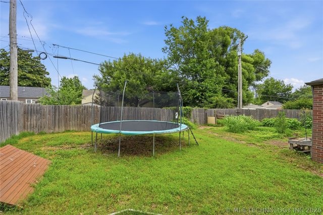 4513 E 8th Street, Tulsa, OK 74112
