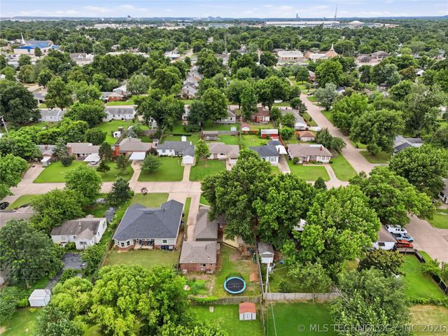 4513 E 8th Street, Tulsa, OK 74112