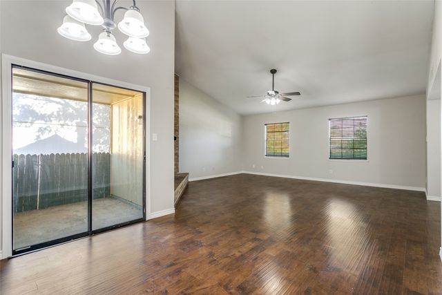 3929 Commonwealth Drive, Flower Mound, TX 75028