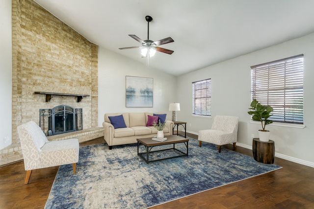 3929 Commonwealth Drive, Flower Mound, TX 75028