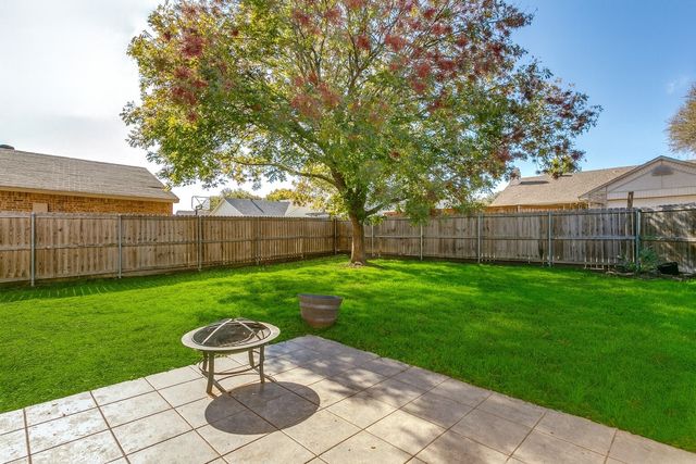 3929 Commonwealth Drive, Flower Mound, TX 75028