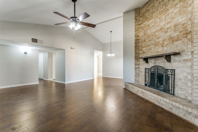 3929 Commonwealth Drive, Flower Mound, TX 75028