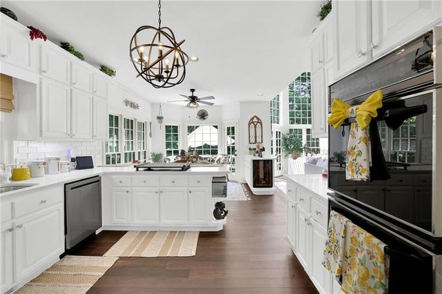 3160 Birchton Street, Alpharetta, GA 30022