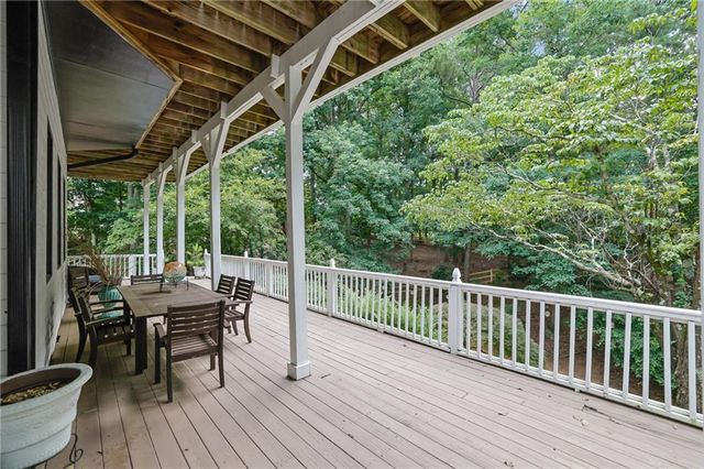 3160 Birchton Street, Alpharetta, GA 30022