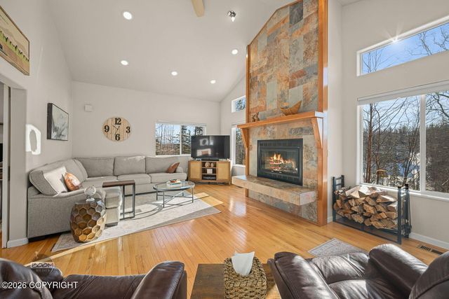 3730 E Palmdale Drive, Wasilla, AK 99654