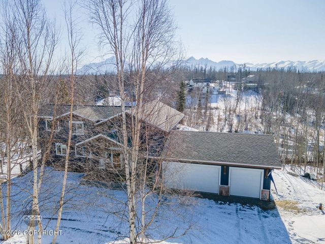 3730 E Palmdale Drive, Wasilla, AK 99654
