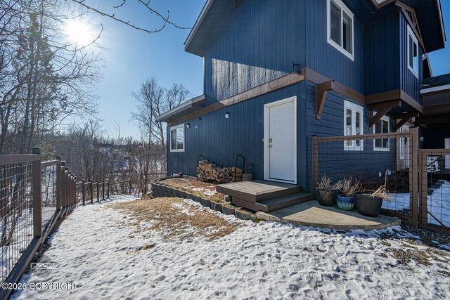 3730 E Palmdale Drive, Wasilla, AK 99654