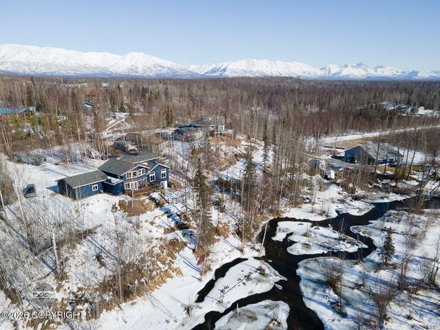 3730 E Palmdale Drive, Wasilla, AK 99654