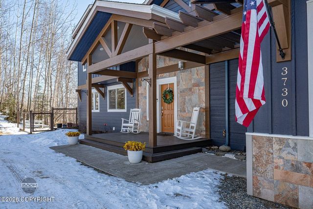3730 E Palmdale Drive, Wasilla, AK 99654
