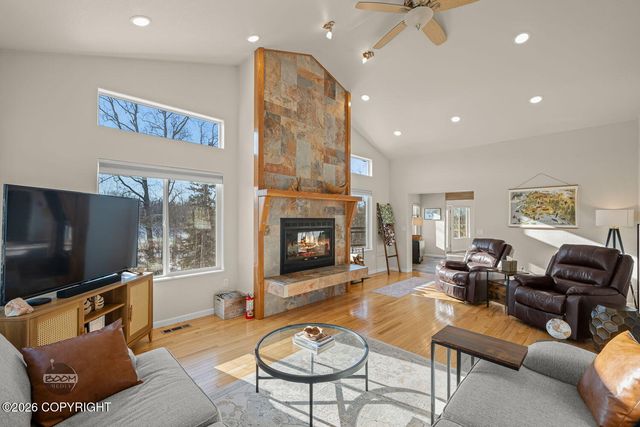 3730 E Palmdale Drive, Wasilla, AK 99654