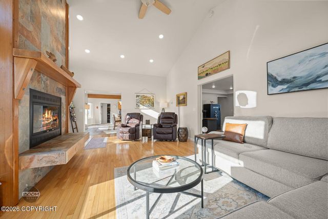 3730 E Palmdale Drive, Wasilla, AK 99654