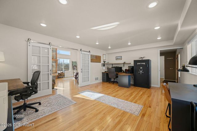 3730 E Palmdale Drive, Wasilla, AK 99654