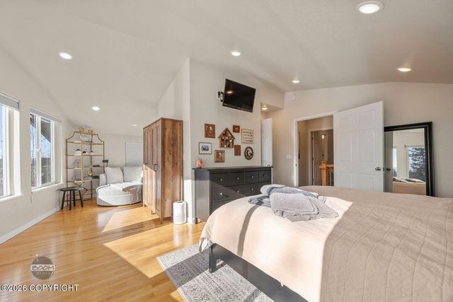 3730 E Palmdale Drive, Wasilla, AK 99654