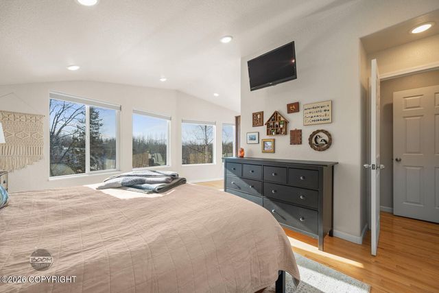 3730 E Palmdale Drive, Wasilla, AK 99654