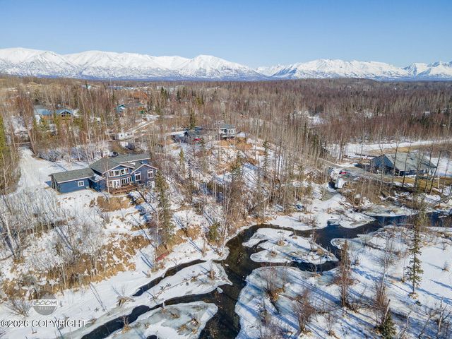 3730 E Palmdale Drive, Wasilla, AK 99654