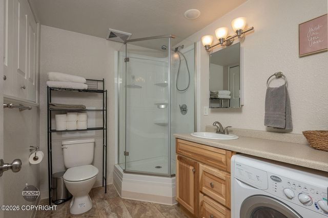 3730 E Palmdale Drive, Wasilla, AK 99654