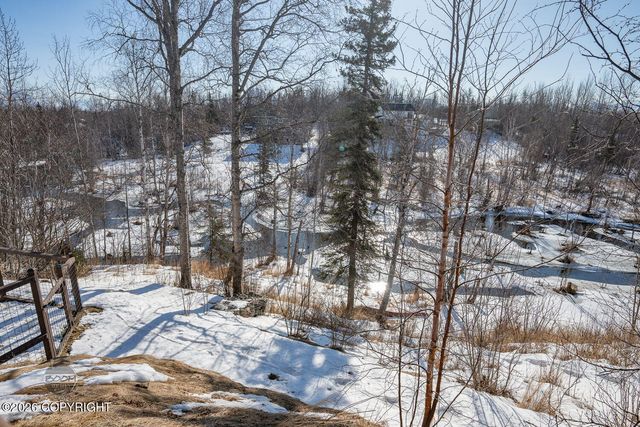 3730 E Palmdale Drive, Wasilla, AK 99654