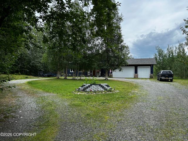3730 E Palmdale Drive, Wasilla, AK 99654