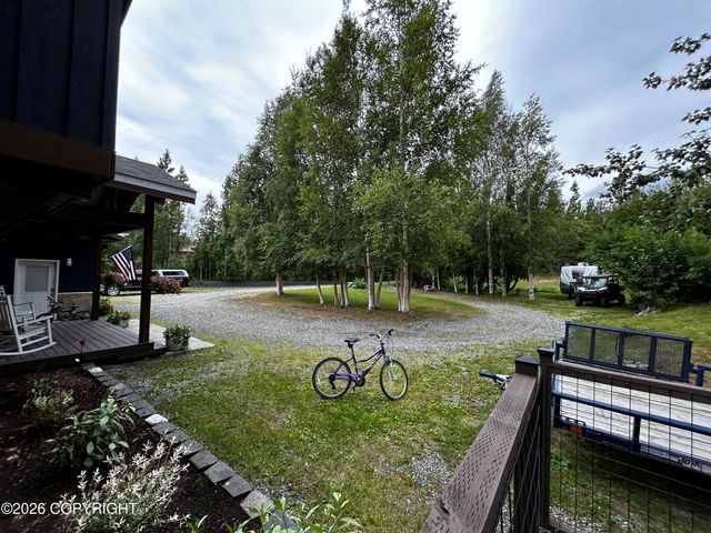 3730 E Palmdale Drive, Wasilla, AK 99654