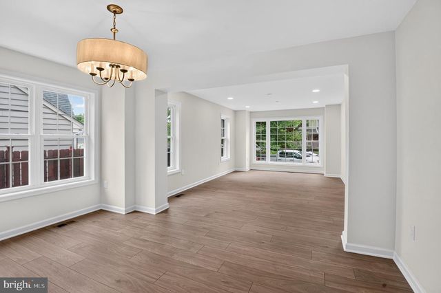 9536 MEADOWS FARM DR, Owings Mills, MD 21117