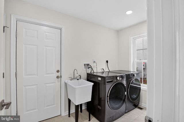 9536 MEADOWS FARM DR, Owings Mills, MD 21117