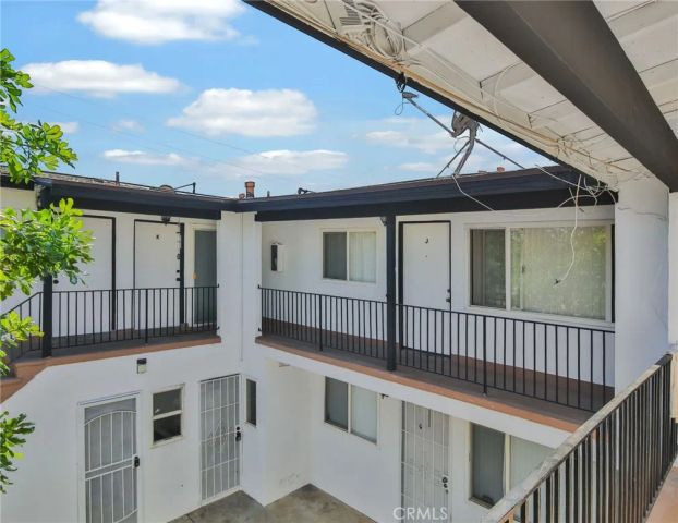 1425 W Stoneridge Court, Ontario, CA 91762