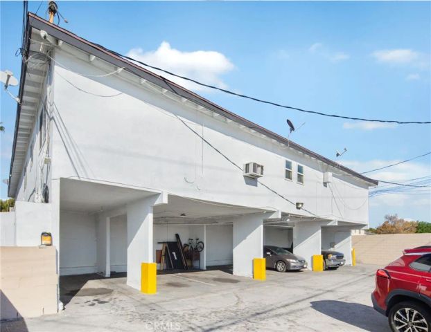 1425 W Stoneridge Court, Ontario, CA 91762