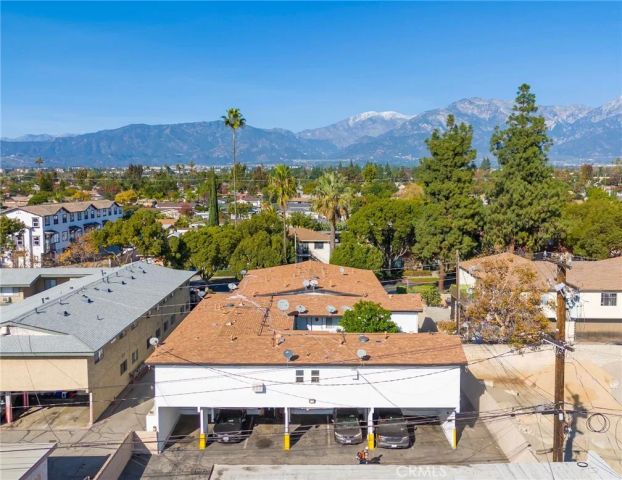 1425 W Stoneridge Court, Ontario, CA 91762