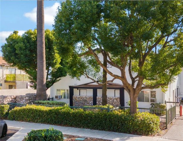 1425 W Stoneridge Court, Ontario, CA 91762