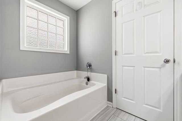 2760 Woodcreek Ln., Conway, SC 29527