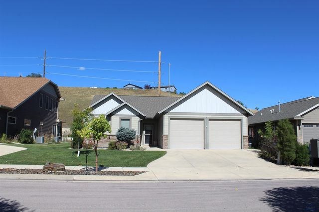 1114 SETTLERS CREEK PL, Rapid City, SD 57701
