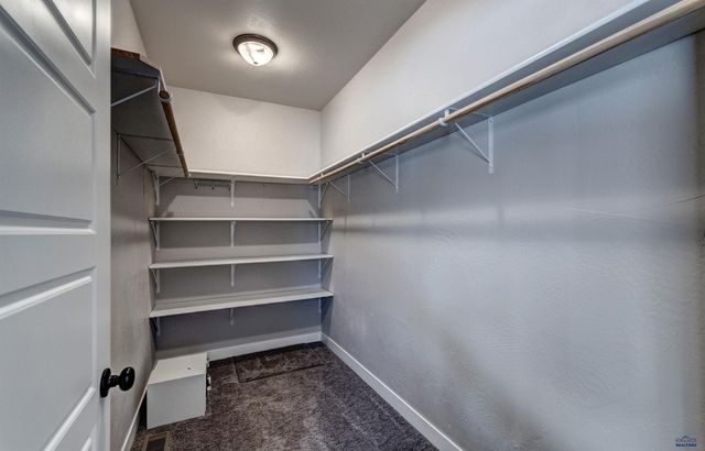 1114 SETTLERS CREEK PL, Rapid City, SD 57701