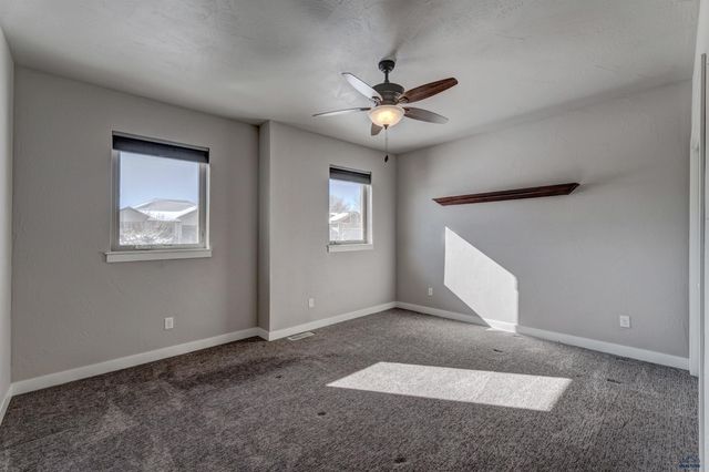 1114 SETTLERS CREEK PL, Rapid City, SD 57701