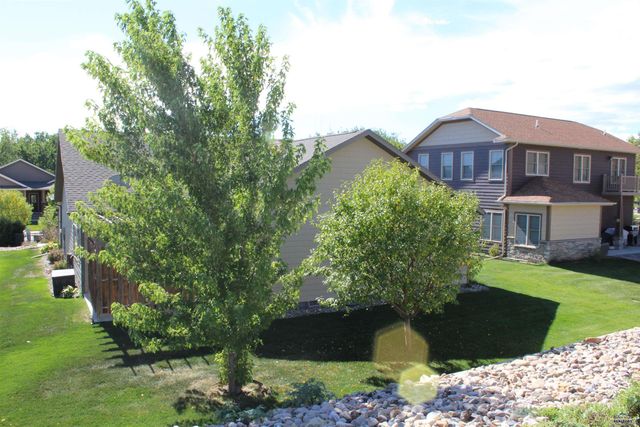1114 SETTLERS CREEK PL, Rapid City, SD 57701