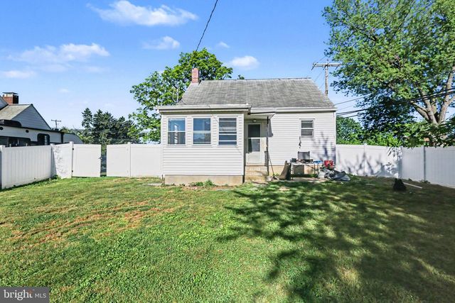 511 S ARLINGTON AVE, Harrisburg, PA 17109