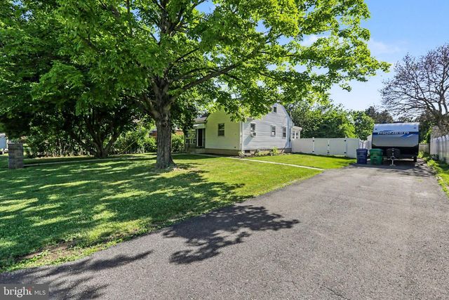 511 S ARLINGTON AVE, Harrisburg, PA 17109
