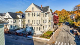 150 Pleasant St 1, Lowell, MA 01852