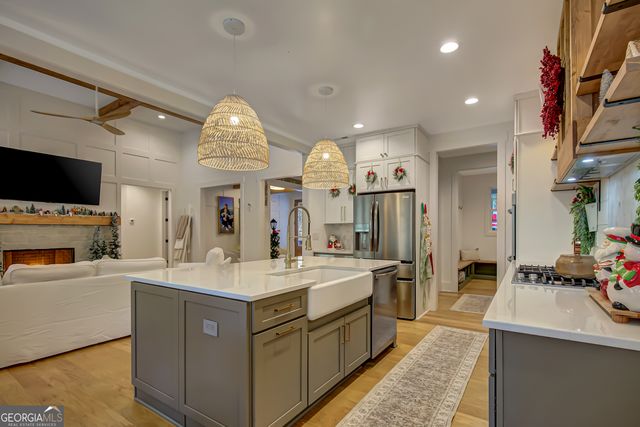 140 S Alexander Creek Road, Newnan, GA 30263