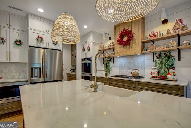 140 S Alexander Creek Road, Newnan, GA 30263