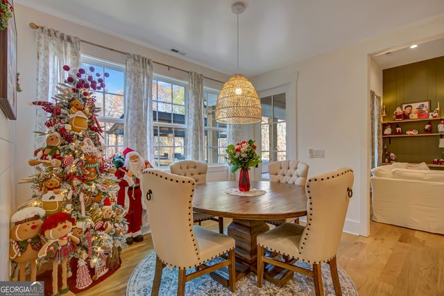 140 S Alexander Creek Road, Newnan, GA 30263