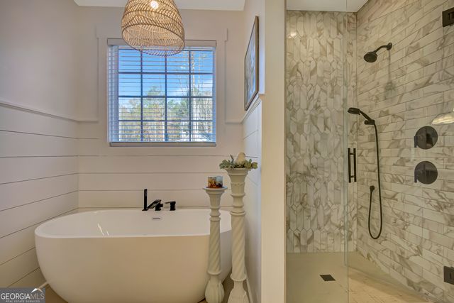 140 S Alexander Creek Road, Newnan, GA 30263