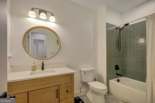 140 S Alexander Creek Road, Newnan, GA 30263