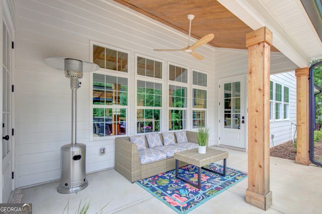 140 S Alexander Creek Road, Newnan, GA 30263