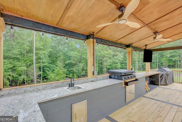 140 S Alexander Creek Road, Newnan, GA 30263